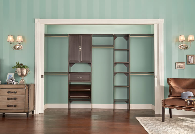 How to Cut Top Shelves for Your New Wood Closet