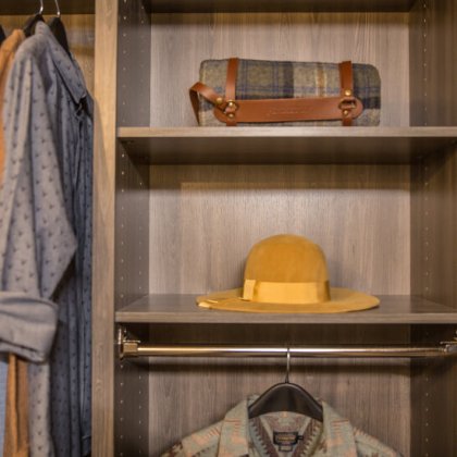 TV Host and Designer Chip Wade’s Vacation Home Closet
