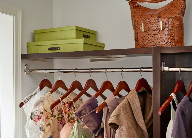 closet shelf and hang rod