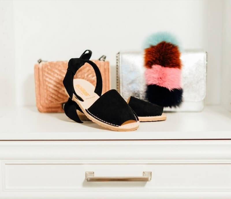 shelves for accessories