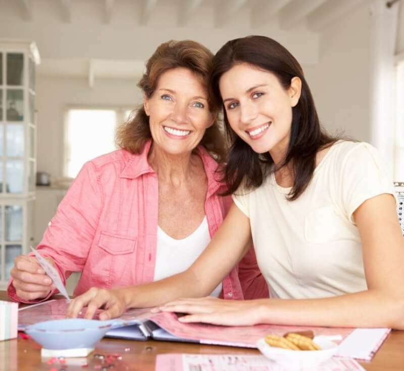 mother daughter craft time