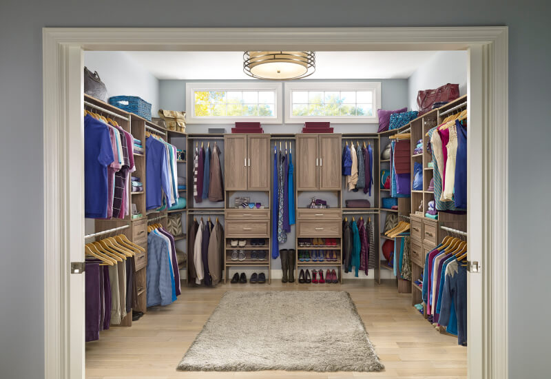 SuiteSymphony walk-in closet