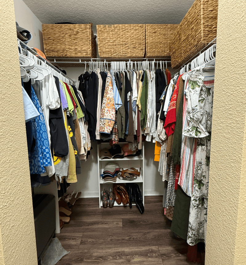 old wire closet system